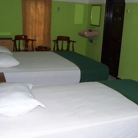 Hotel Bahagia Pangkalan Bun Exterior photo